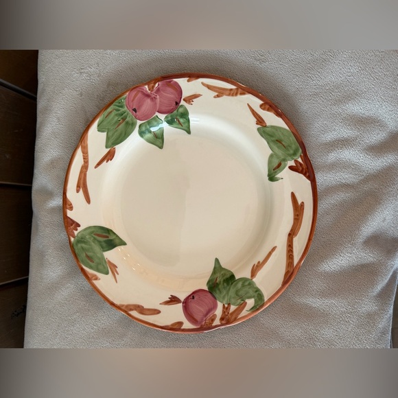 Franciscan Other - Franciscan Apple 10 1/2 Dinner Plates Set of Two Staffordshire England Backstamp